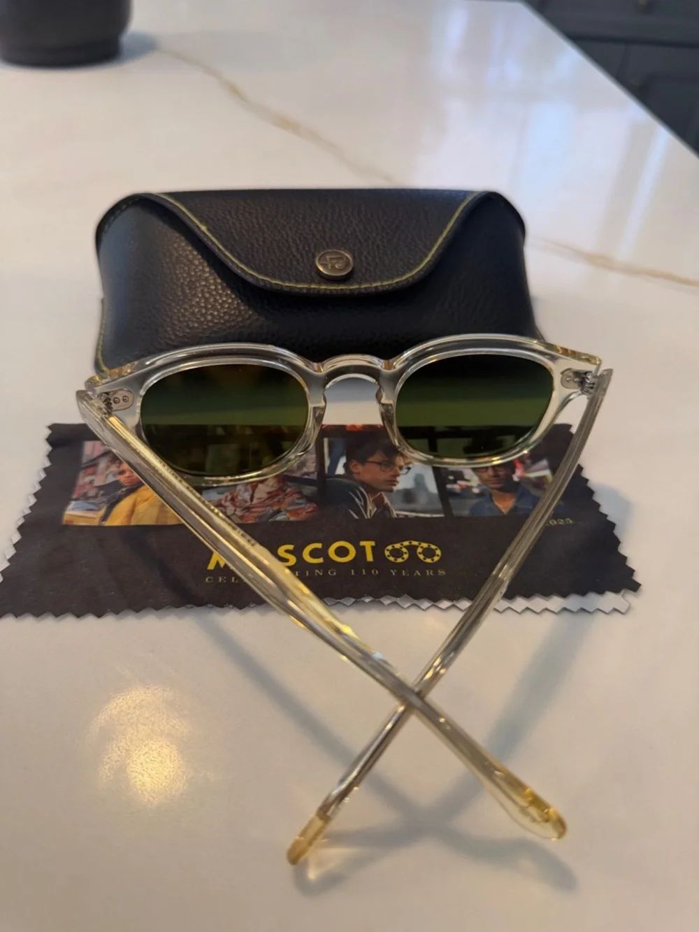 MOSCOT Lemtosh Sunglasses in color Flesh UNISEX - Picture 2 of 3